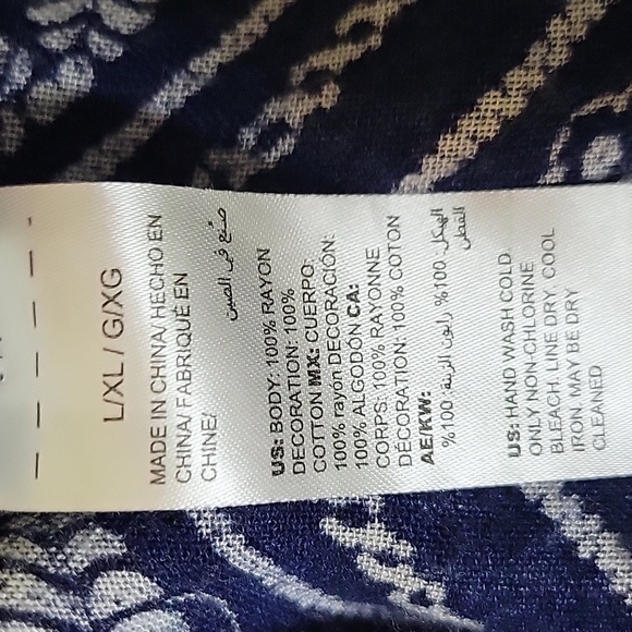 Chico's Blue White Tie Dye Diamond Print Ruana Wrap Size L/XL - Picture 5 of 5